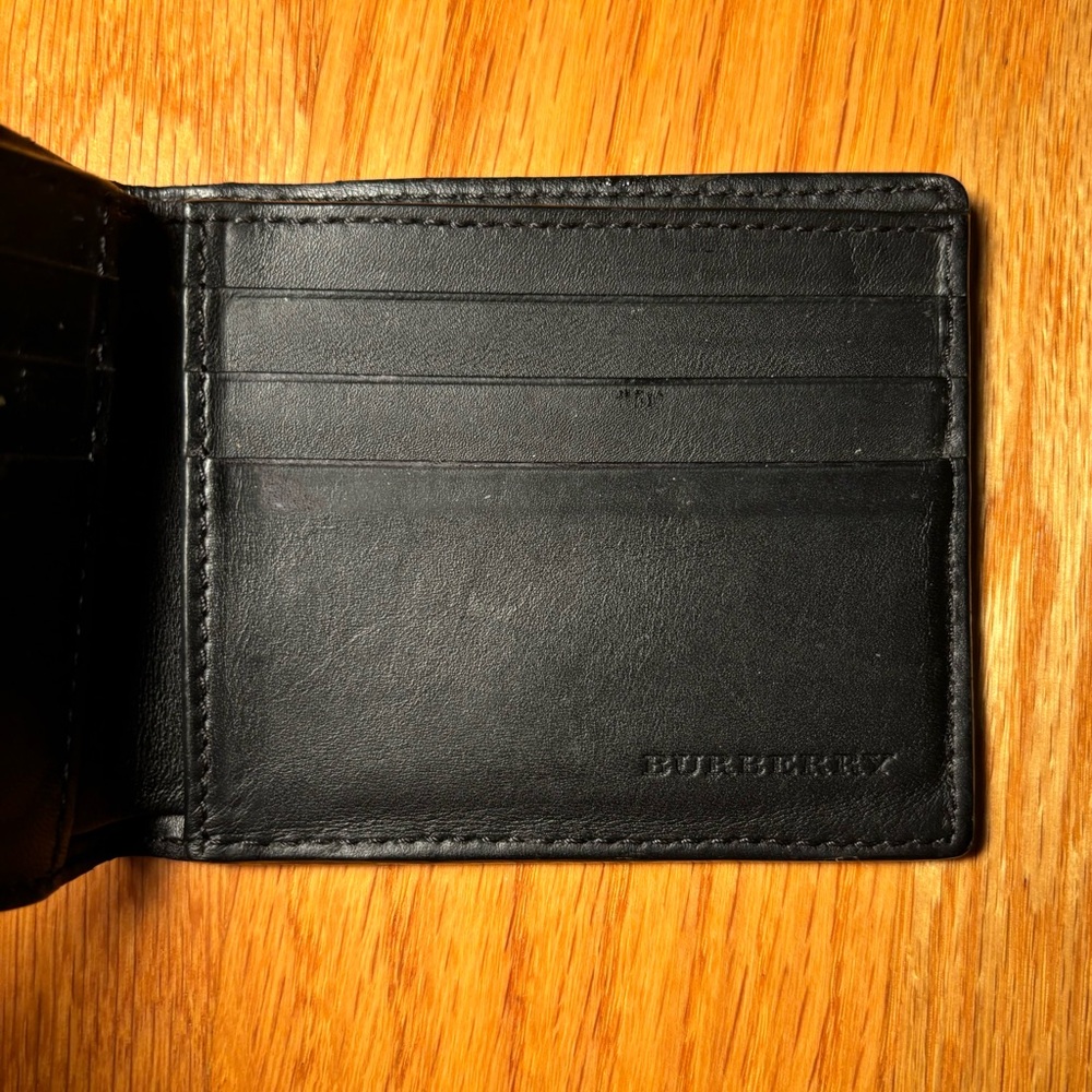 Burberry Black and Tan Wallet - Picture 3 of 5